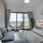Stylish 1Br Near Town Square - Sleeps 4 Guests